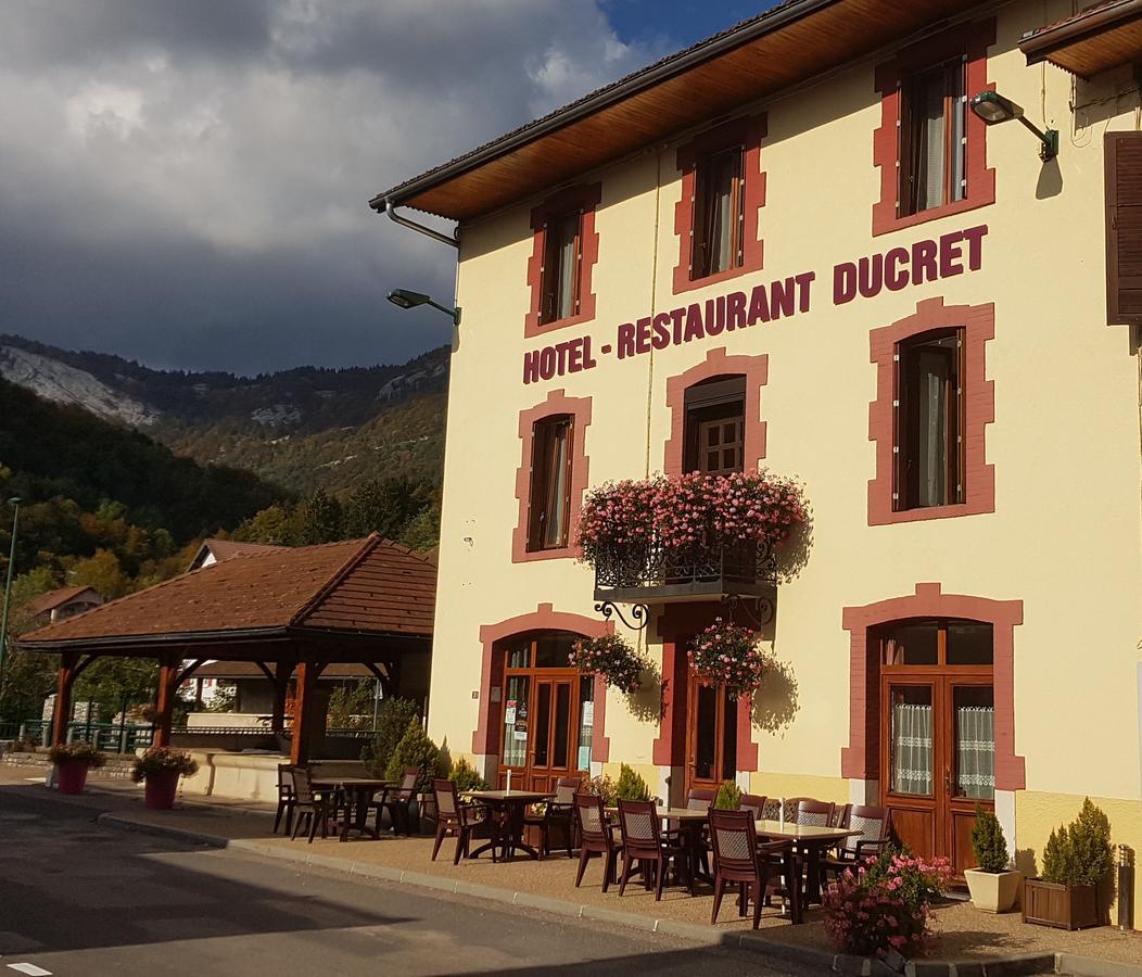 Hôtel Ducret Champfromier Extérieur photo
